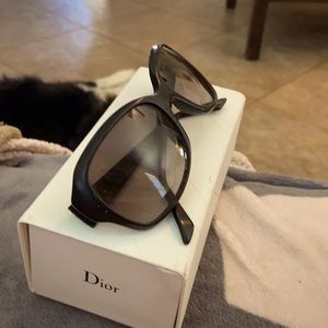 Women’s sunglasses